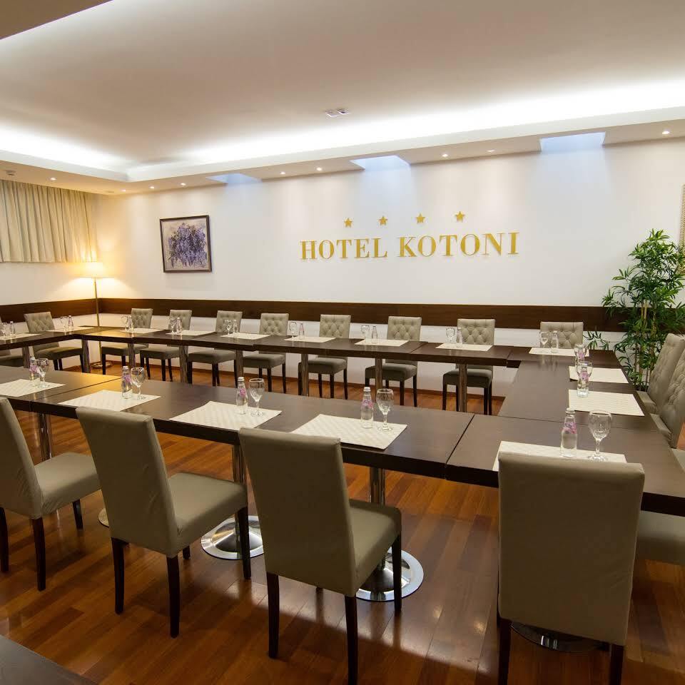 Hotel Boutique Kotoni Tirana Exterior photo